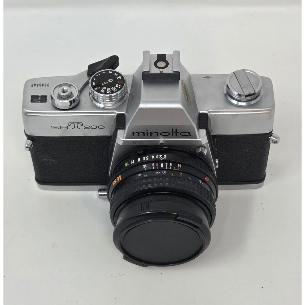 Minolta SRT 200 35mm Film Camera w/ MD Rokkor-X 50mm Lens + Flash, Manuals, Case
